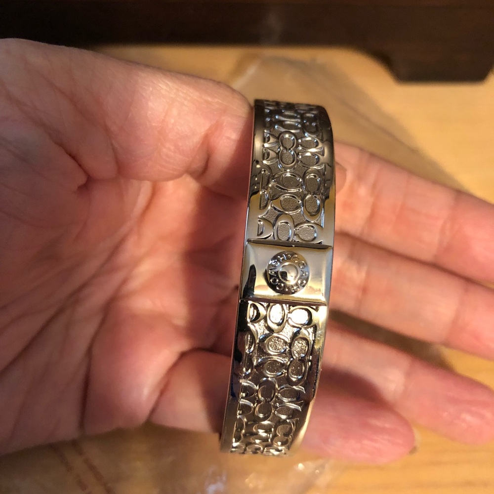 Authentic Coach Silver Signature Bangle - Picture 2 of 7